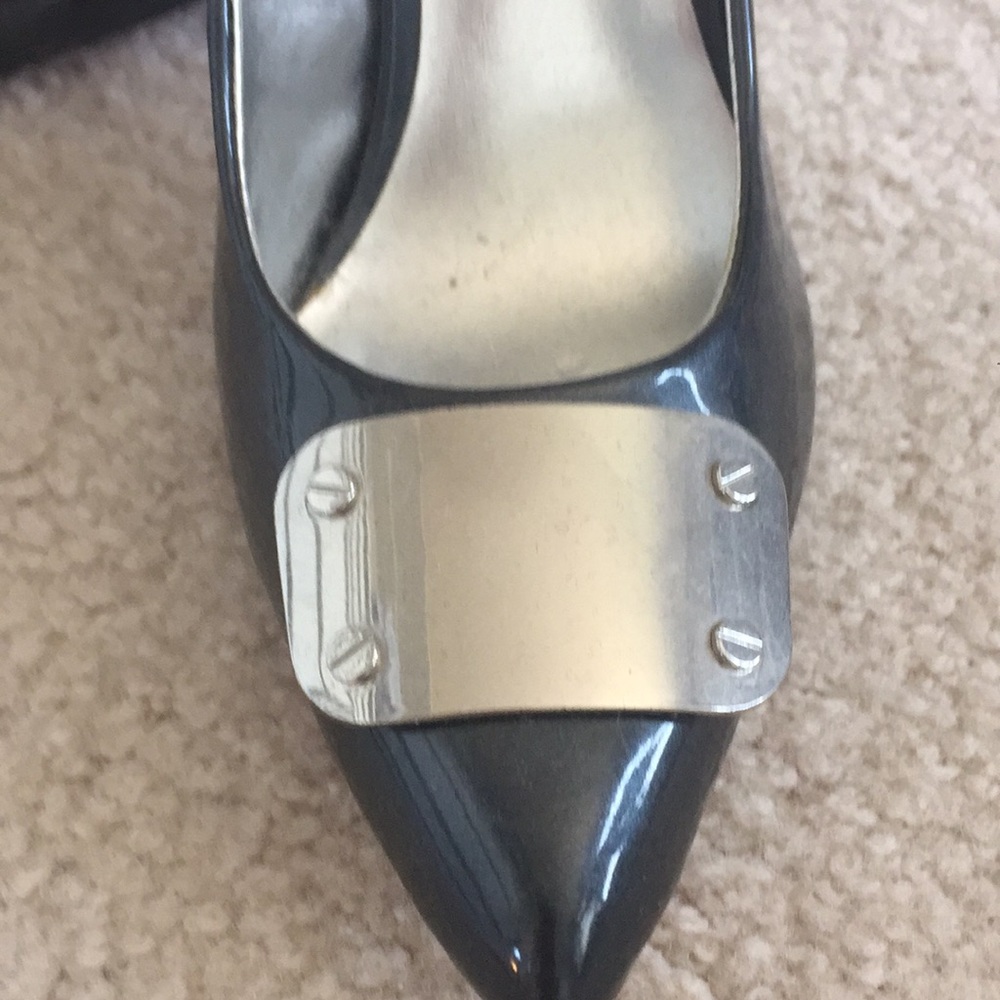 Pumps - Picture 3 of 4